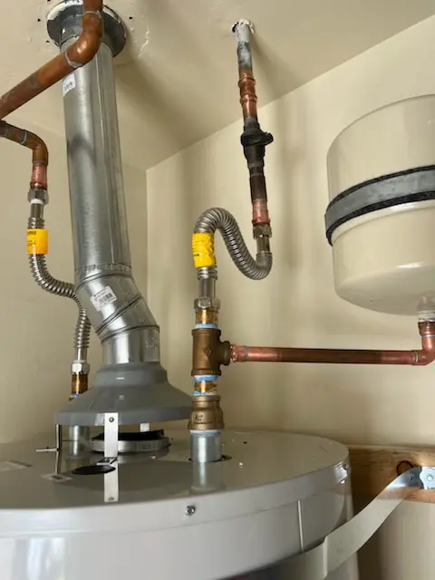 Water heater installation and plumbing repair in Rio Linda